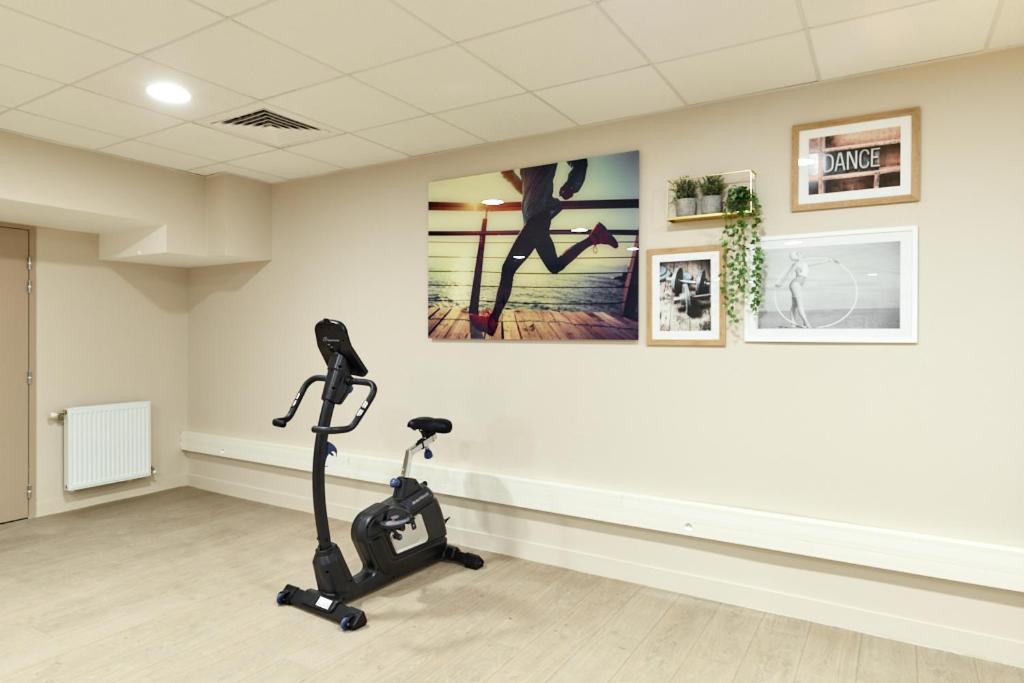 Zenao Appart'Hotels Suresnes Buitenkant foto