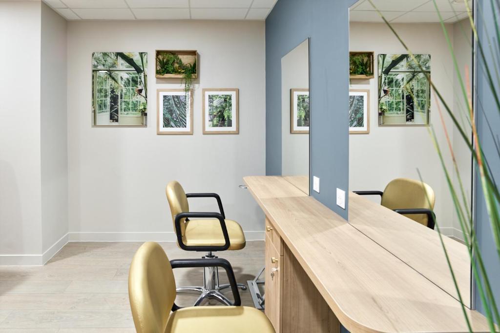 Zenao Appart'Hotels Suresnes Buitenkant foto